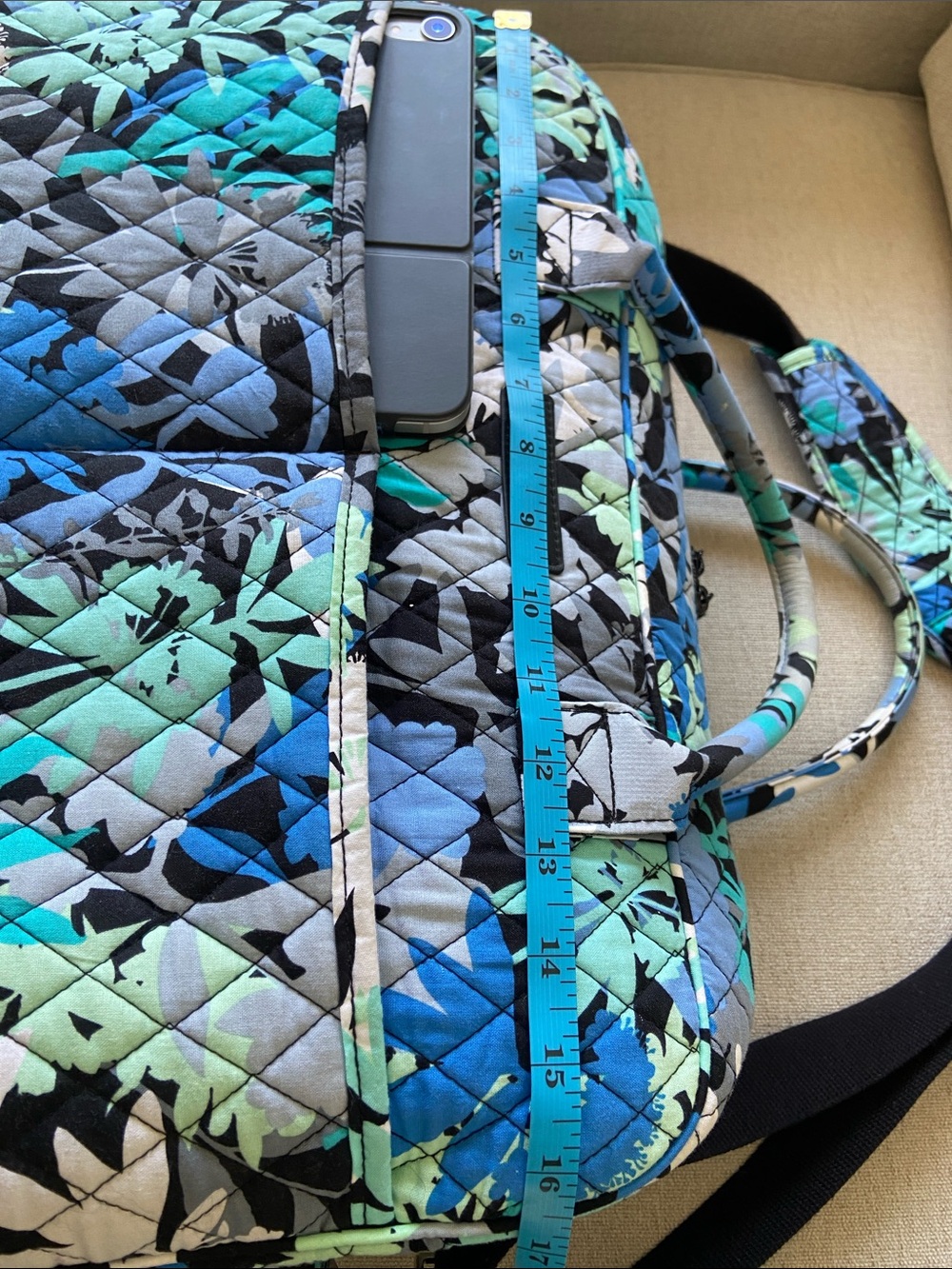 Sale! Vera Bradley Weekender Travel Bag in Camofloral (retired) w/Shoulder Strap - Picture 9 of 16
